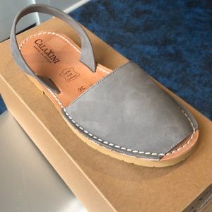 Calaxini grey sandal-Multiple Sizes